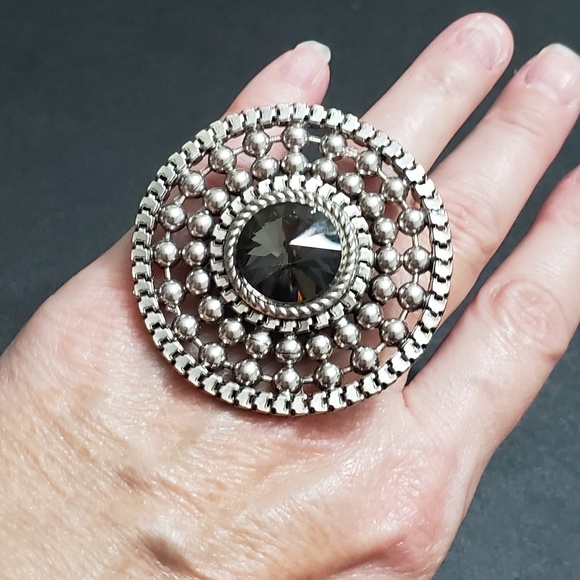 Jewelry - *Sale* Huge silver tone circular statement ring